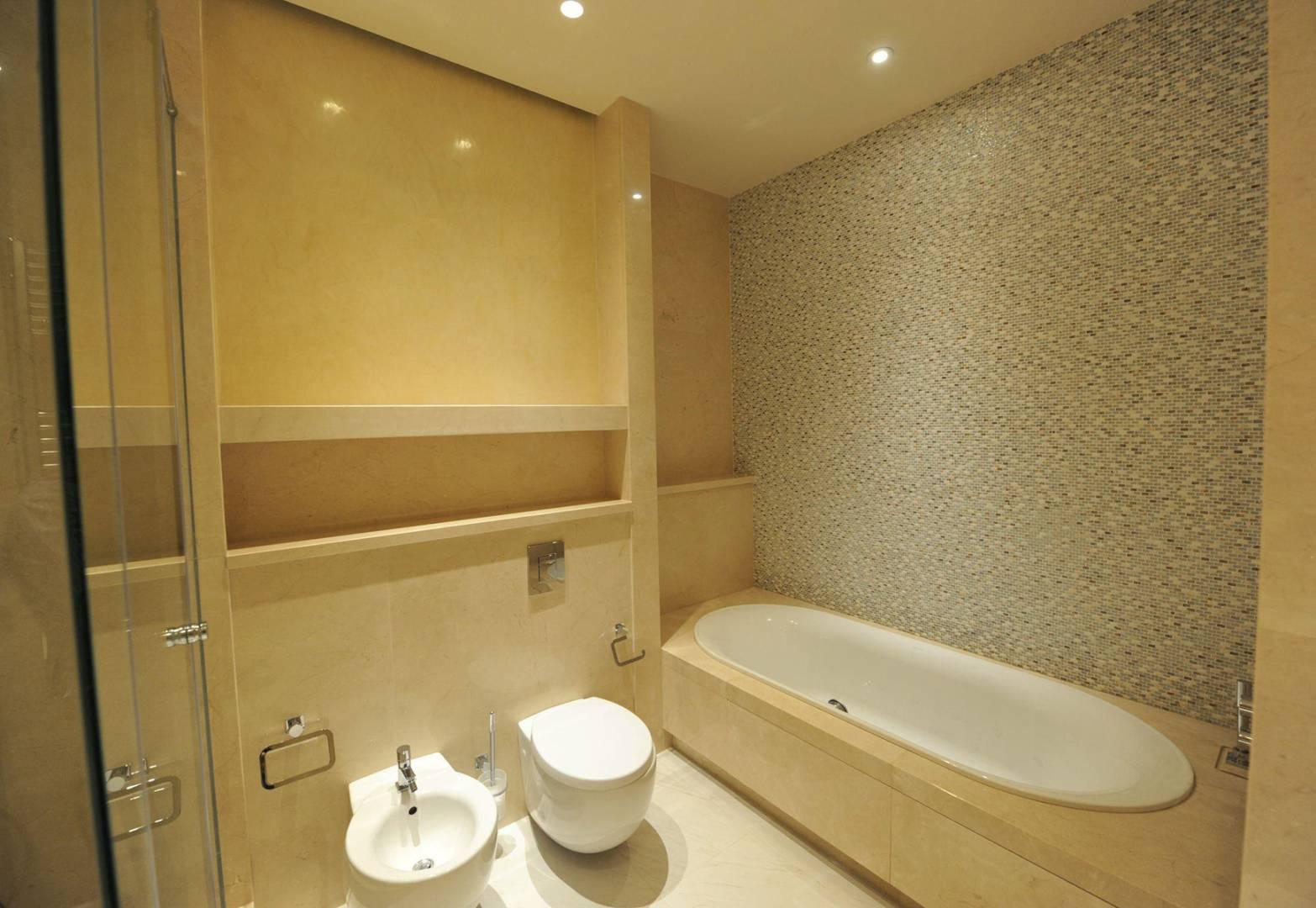 New 5-bedroom villa in Larnaca № 153399: https://dom.com.cy/en/catalog/sale/153399/ (dom.com.cy)