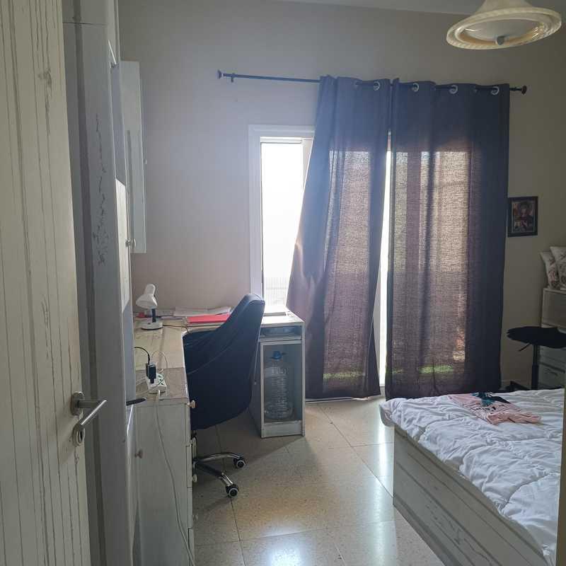 Flatmate, private room: https://www.bazaraki.com/adv/5786784_flatmate-privet-room (www.bazaraki.com)