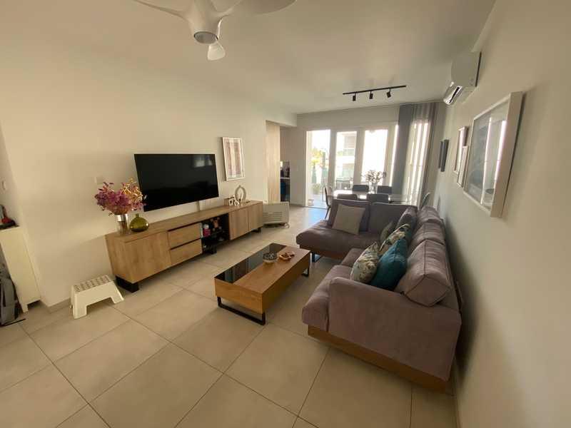 2-bedroom apartment to rent: https://www.bazaraki.com/adv/5792291_2-bedroom-apartment-to-rent (www.bazaraki.com)