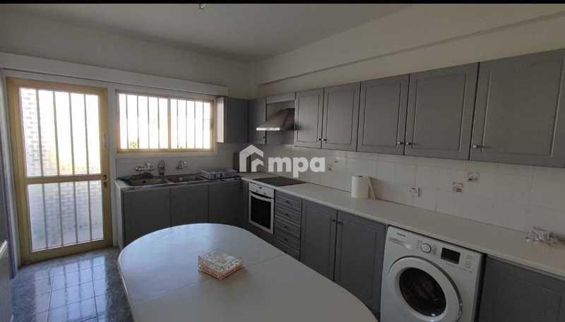 3-bedroom apartment to rent: https://www.bazaraki.com/adv/5786752_3-bedroom-apartment-to-rent (www.bazaraki.com)