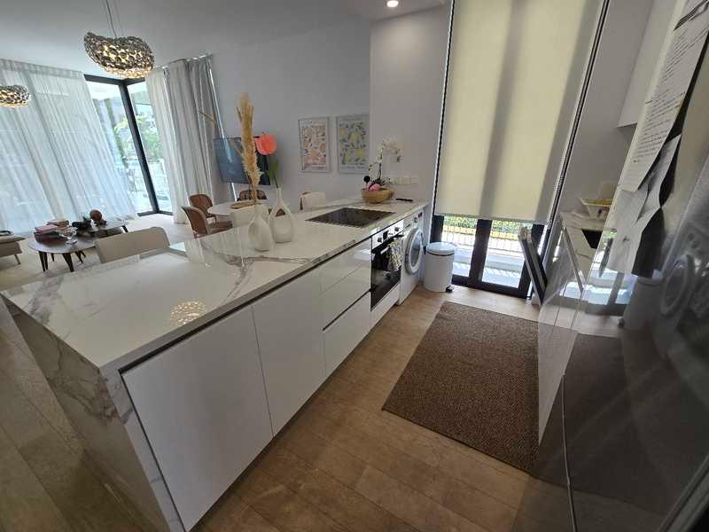 2-bedroom apartment to rent: https://www.bazaraki.com/adv/5796553_2-bedroom-apartment-to-rent (www.bazaraki.com)
