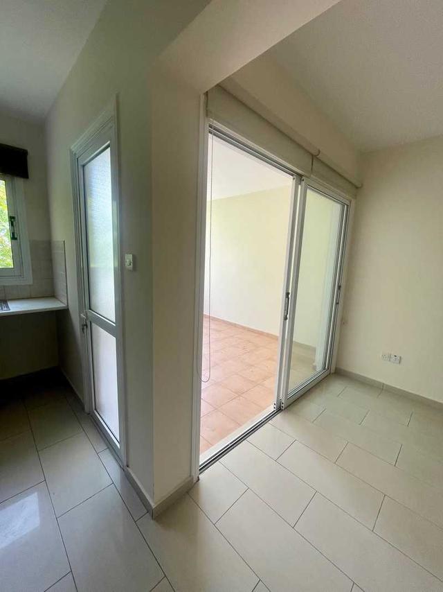 2-bedroom apartment to rent: https://www.bazaraki.com/adv/5786580_2-bedroom-apartment-to-rent (www.bazaraki.com)