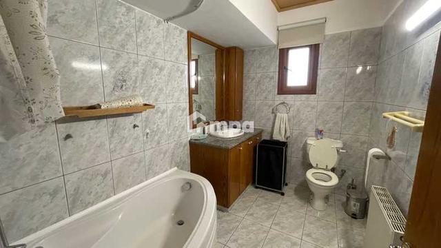 4-bedroom detached house to rent: https://www.bazaraki.com/adv/5786757_4-bedroom-detached-house-to-rent (www.bazaraki.com)