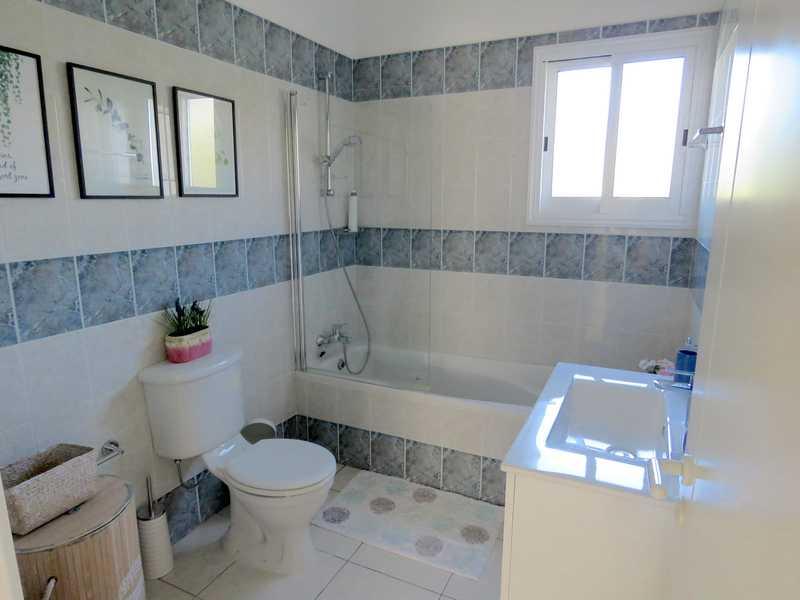 4-bedroom detached house to rent: https://www.bazaraki.com/adv/5798352_4-bedroom-detached-house-to-rent (www.bazaraki.com)