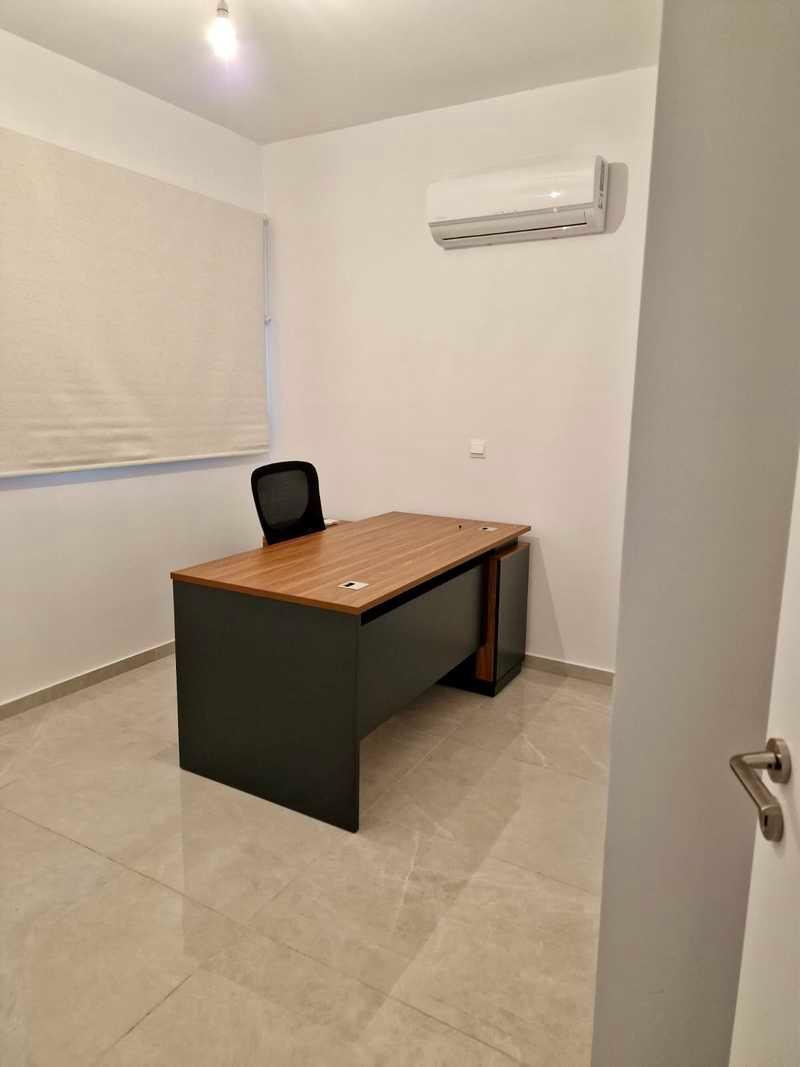 2-bedroom apartment to rent: https://www.bazaraki.com/adv/5798600_2-bedroom-apartment-to-rent (www.bazaraki.com)