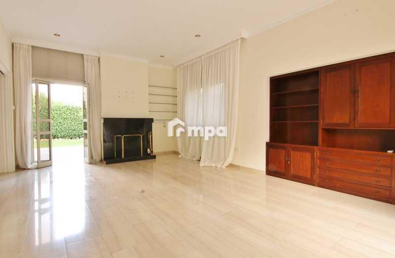 4-bedroom detached house to rent: https://www.bazaraki.com/adv/5786750_4-bedroom-detached-house-to-rent (www.bazaraki.com)