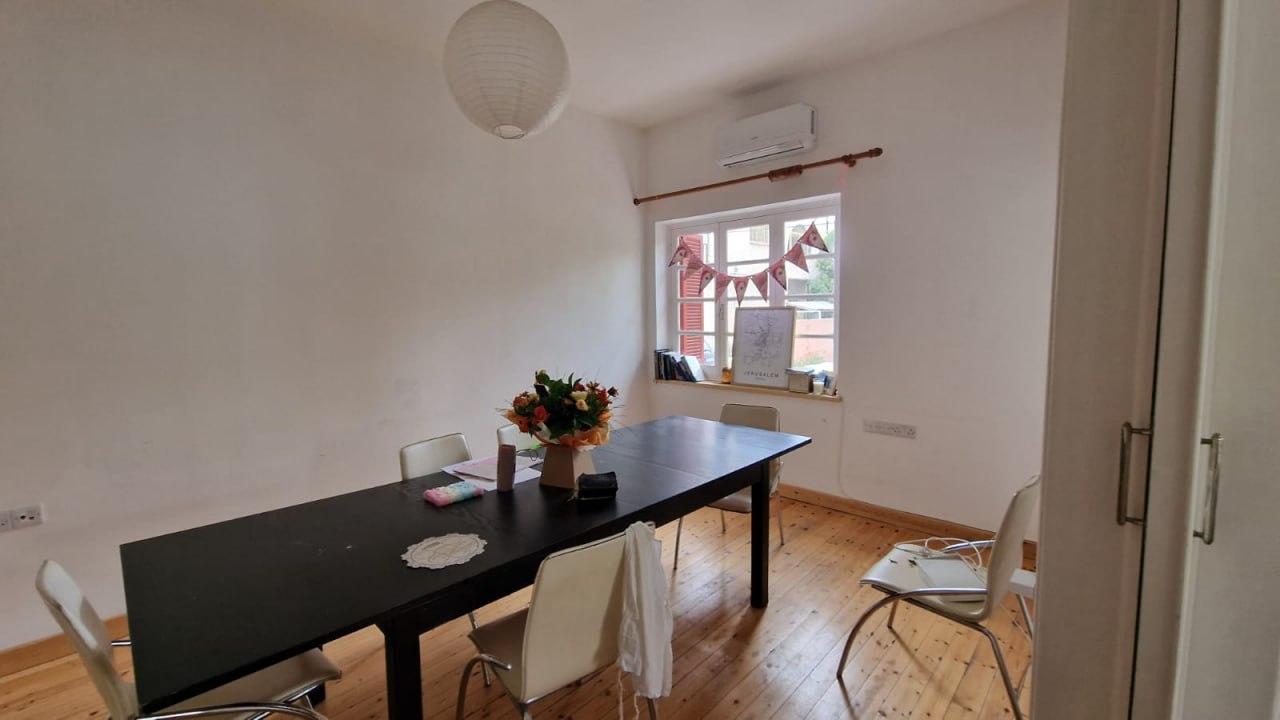 3-bedroom house in Larnaca №153302: https://dom.com.cy/en/catalog/rent/153302/ (dom.com.cy)