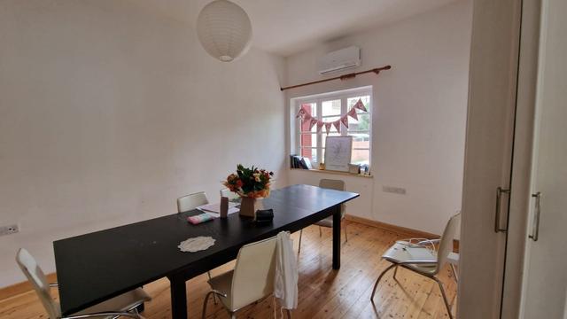 3-bedroom house in Larnaca №153302: https://dom.com.cy/en/catalog/rent/153302/ (dom.com.cy)