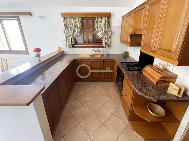 3-bedroom detached house for sale: https://www.bazaraki.com/adv/5786506_3-bedroom-detached-house-for-sale (www.bazaraki.com)