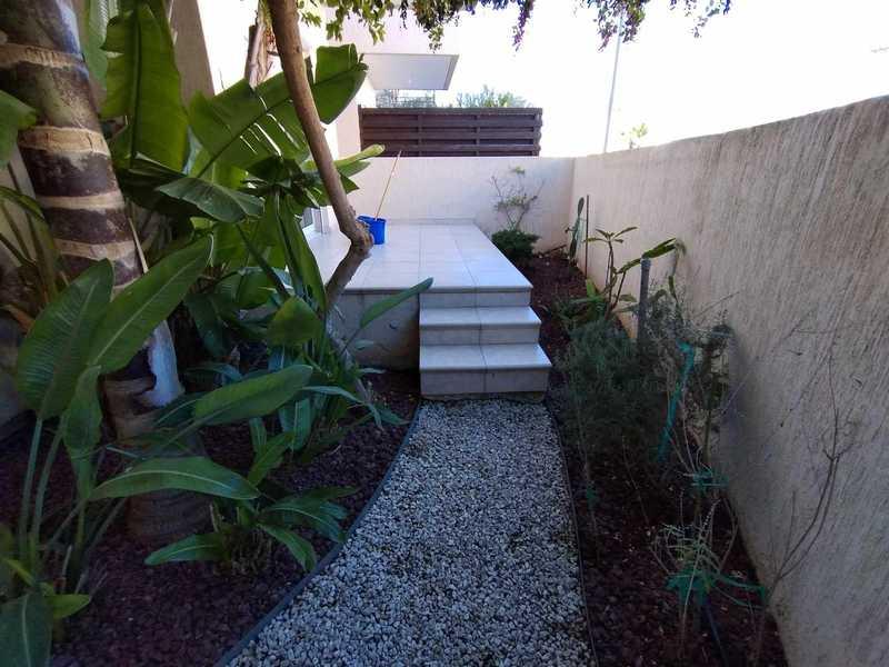 2-bedroom apartment to rent: https://www.bazaraki.com/adv/5796919_2-bedroom-apartment-to-rent (www.bazaraki.com)