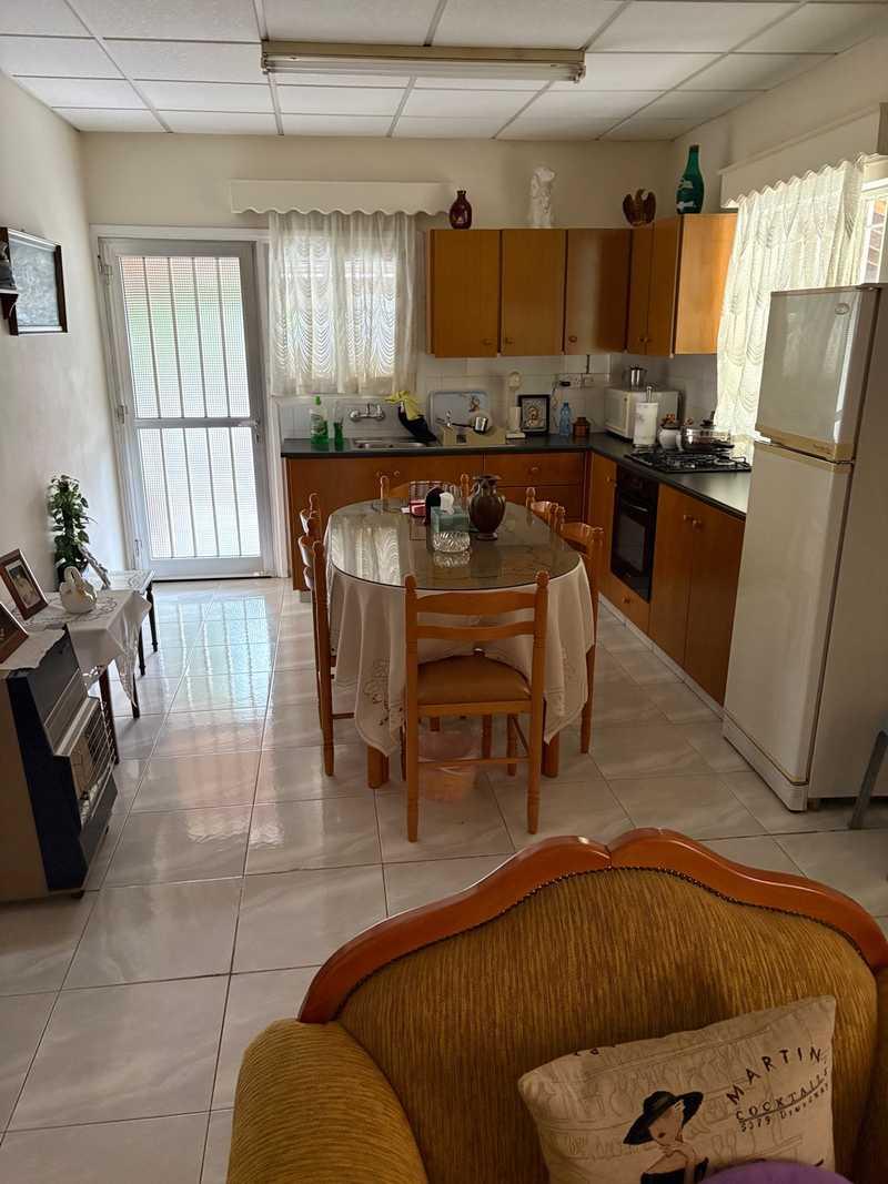 2-bedroom detached house for sale: https://www.bazaraki.com/adv/5793823_2-bedroom-detached-house-for-sale (www.bazaraki.com)