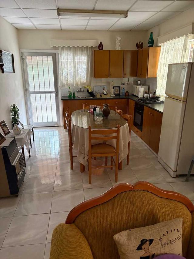 2-bedroom detached house for sale: https://www.bazaraki.com/adv/5793823_2-bedroom-detached-house-for-sale (www.bazaraki.com)