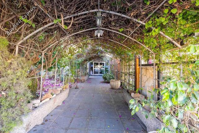 2 Bedroom Apartment for sale in Agios Tychonas, Limassol: https://www.buysellcyprus.com/property-for-sale/limassol/agios-tychonas/2-bed-apartment-for-sale-agios-tychonas-limassol-1801383.html (www.buysellcyprus.com)