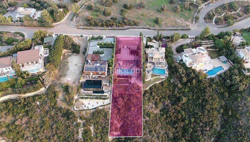 Five-bedroom Villa, Aphrodite Hills Resort, Paphos: https://www.offer.com.cy/en/five-bedroom-villa-aphrodite-hills-resort-paphos/21-781905/ (www.offer.com.cy)