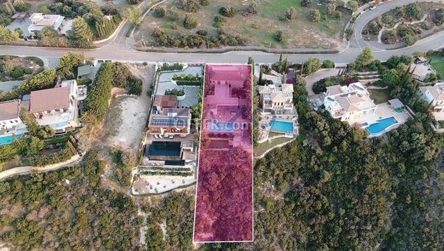 Five-bedroom Villa, Aphrodite Hills Resort, Paphos: https://www.offer.com.cy/en/five-bedroom-villa-aphrodite-hills-resort-paphos/21-781905/ (www.offer.com.cy)