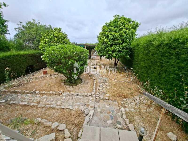 2-bedroom semi-detached for sale: https://www.bazaraki.com/adv/5768560_2-bedroom-semi-detached-for-sale (www.bazaraki.com)