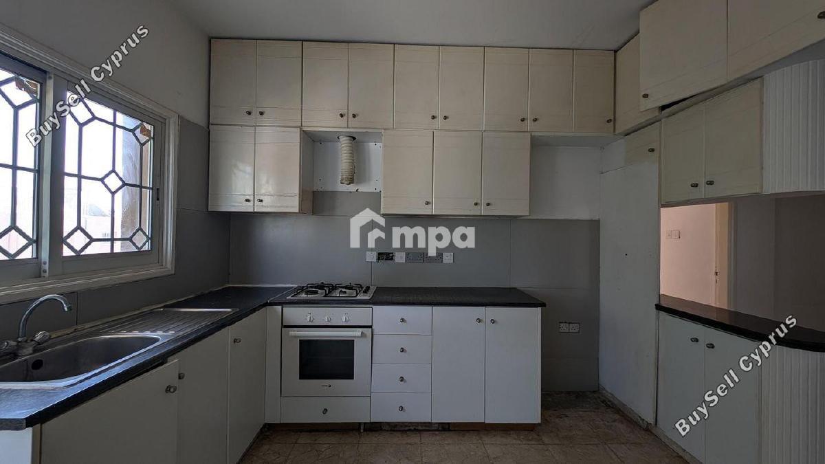 Apartment Building for sale in Kaimakli, Nicosia: https://www.buysellcyprus.com/property-for-sale/nicosia/kaimakli/apartment-building-for-sale-kaimakli-nicosia-1796558.html (www.buysellcyprus.com)