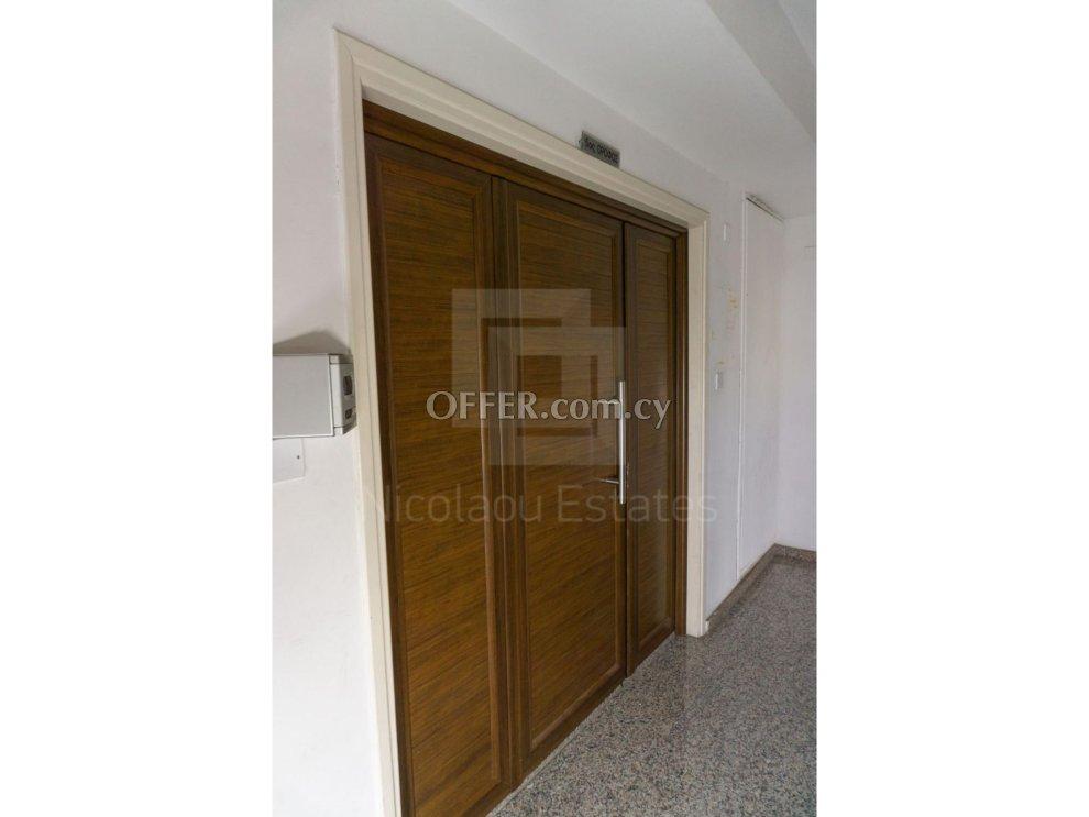 Office for sale in Agioi Omologites suitable for investment: https://www.offer.com.cy/en/office-for-sale-in-agioi-omologites-suitable-for-investment/21-693140/ (www.offer.com.cy)