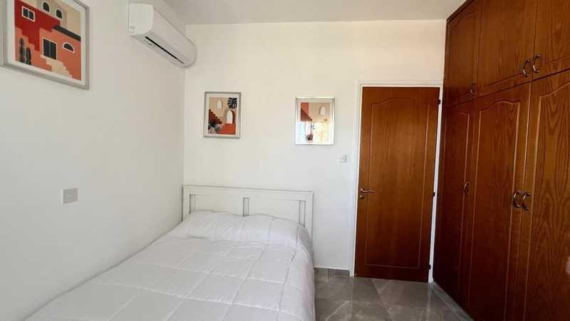 1-bedroom apartment to rent: https://www.bazaraki.com/adv/5799600_1-bedroom-apartment-to-rent (www.bazaraki.com)