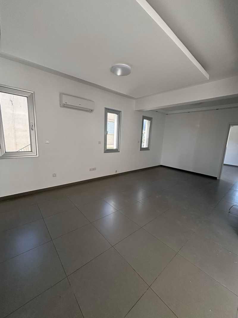 4-bedroom semi-detached to rent: https://www.bazaraki.com/adv/5799567_4-bedroom-semi-detached-to-rent (www.bazaraki.com)
