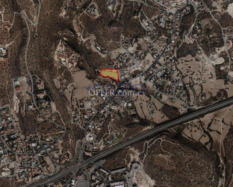 Large Development Land Plot for Sale in Agios Tychonas: https://www.offer.com.cy/en/large-development-land-plot-for-sale-in-agios-tychonas/21-813164/ (www.offer.com.cy)