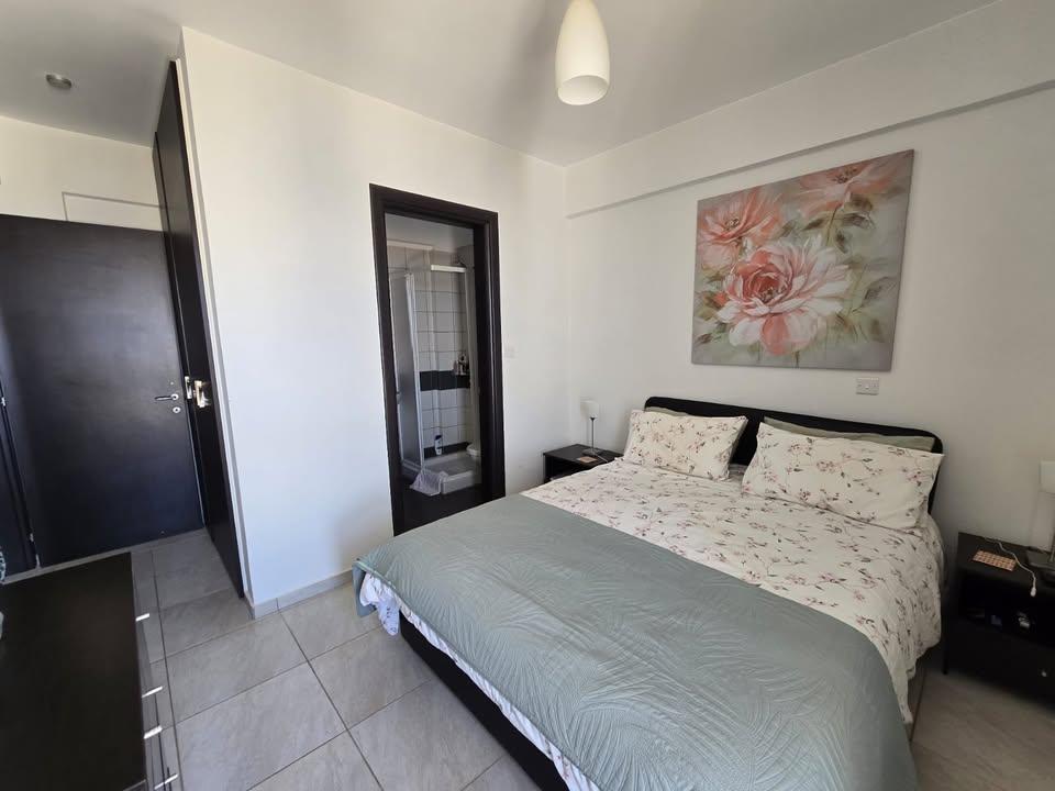2 Beds 2 Baths Apartment/condo: https://www.facebook.com/marketplace/item/1320141852390869 (www.facebook.com)