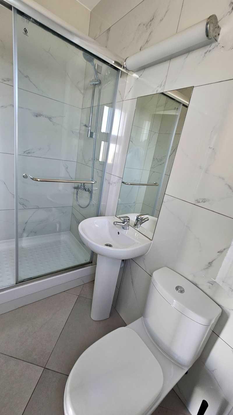 3-bedroom penthouse to rent: https://www.bazaraki.com/adv/5797210_3-bedroom-penthouse-to-rent (www.bazaraki.com)