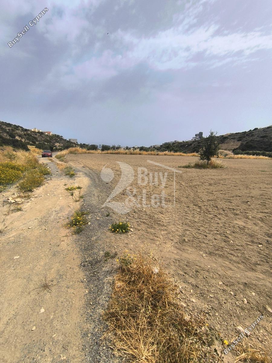 17,005 SQM Residential Plot for sale in Agios Athanasios, Limassol: https://www.buysellcyprus.com/property-for-sale/limassol/agios-athanasios/plot-for-sale-agios-athanasios-limassol-1792887.html (www.buysellcyprus.com)