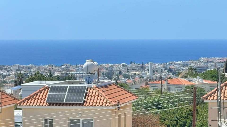 Villa new in Konia Paphos 3 bedrooms for rent: https://www.facebook.com/marketplace/item/709090668125171 (www.facebook.com)
