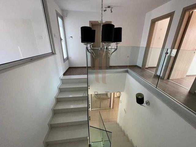 5-bedroom villa to rent: https://www.bazaraki.com/adv/5797382_5-bedroom-villa-to-rent (www.bazaraki.com)