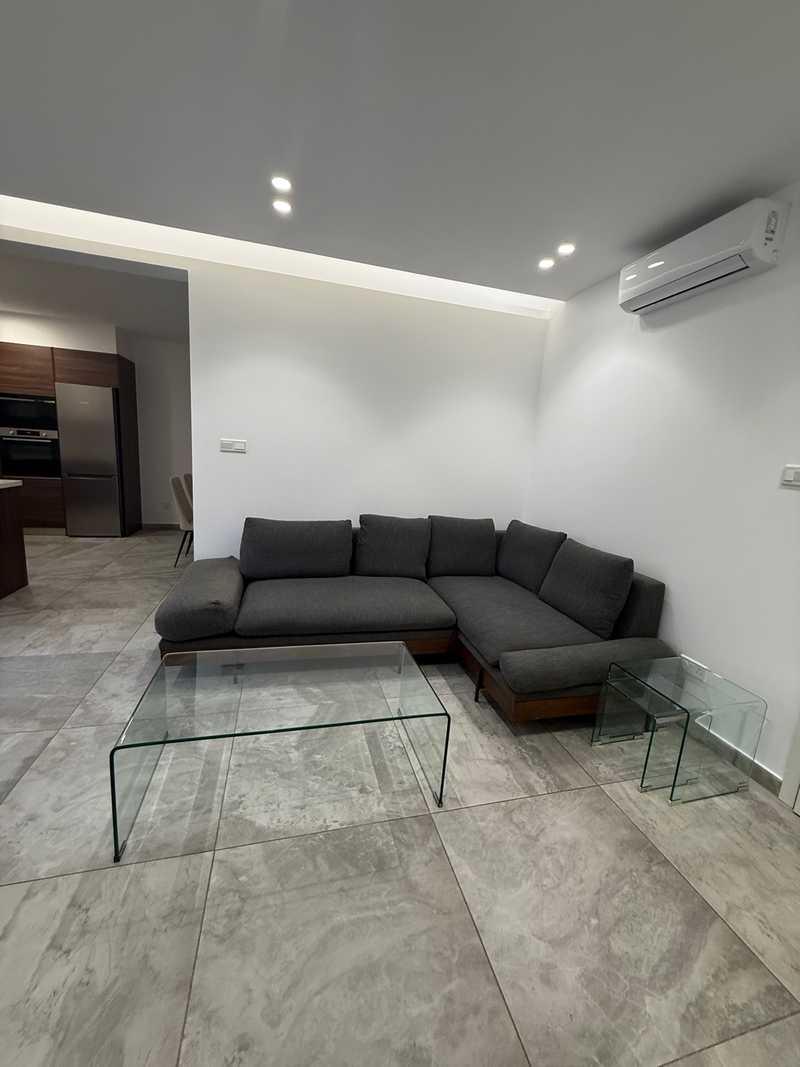 2-bedroom apartment to rent: https://www.bazaraki.com/adv/5797586_2-bedroom-apartment-to-rent (www.bazaraki.com)