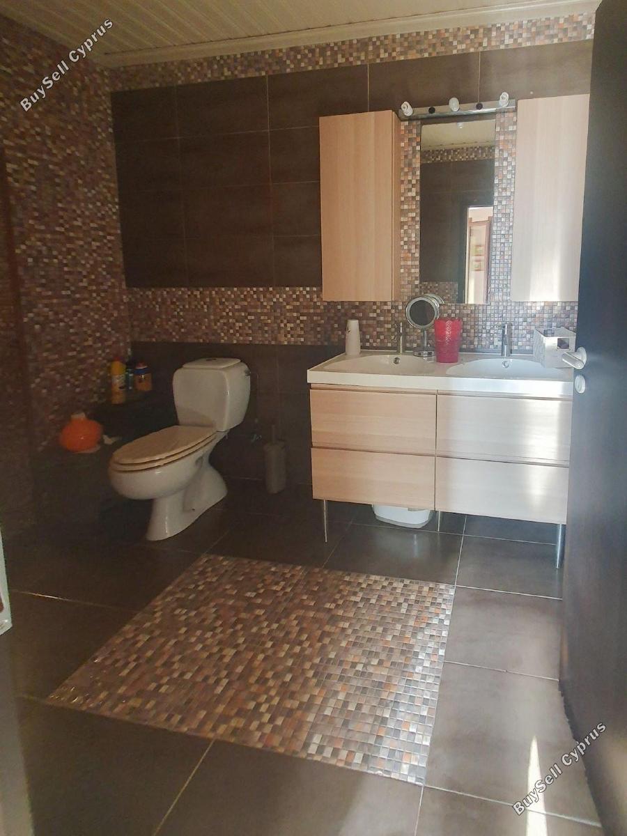 5 Bedroom Detached house for sale in Pervolia, Larnaca: https://www.buysellcyprus.com/property-for-sale/larnaca/pervolia/5-bed-detached-house-for-sale-pervolia-larnaca-1796724.html (www.buysellcyprus.com)