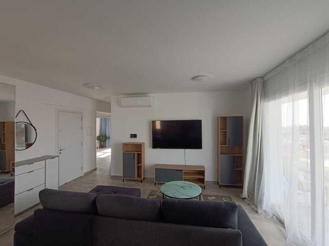2-bedroom apartment to rent: https://www.bazaraki.com/adv/5786396_2-bedroom-apartment-to-rent (www.bazaraki.com)