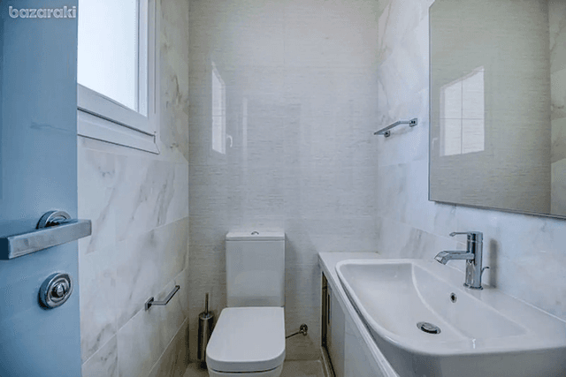 3-bedroom penthouse for sale: https://www.bazaraki.com/adv/5786820_3-bedroom-penthouse-for-sale (www.bazaraki.com)