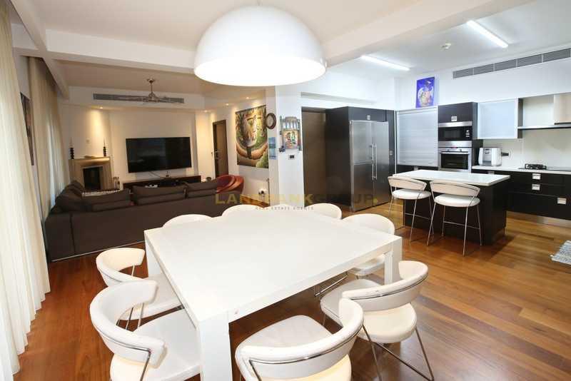 6-bedroom detached house for sale: https://www.bazaraki.com/adv/5795742_6-bedroom-detached-house-for-sale (www.bazaraki.com)