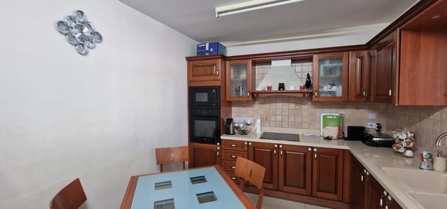 3-bedroom flat in Nicosia № 152152: https://dom.com.cy/en/catalog/sale/152152/ (dom.com.cy)