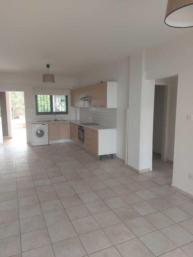 2-bedroom apartment to rent: https://www.bazaraki.com/adv/5786252_2-bedroom-apartment-to-rent (www.bazaraki.com)