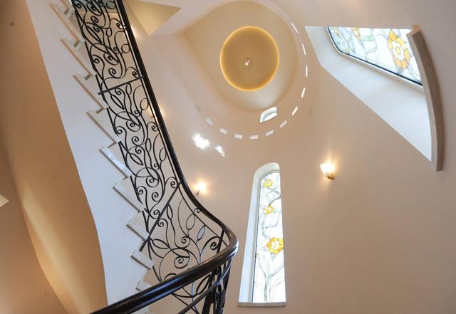 New 5-bedroom villa in Larnaca № 153379: https://dom.com.cy/en/catalog/sale/153379/ (dom.com.cy)