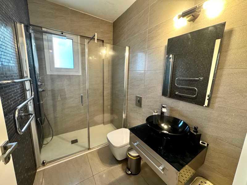 2-bedroom apartment to rent: https://www.bazaraki.com/adv/5797068_2-bedroom-apartment-to-rent (www.bazaraki.com)