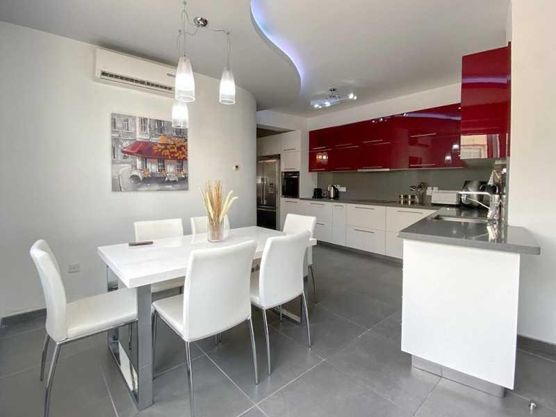 2-bedroom apartment to rent: https://www.bazaraki.com/adv/5788011_2-bedroom-apartment-to-rent (www.bazaraki.com)