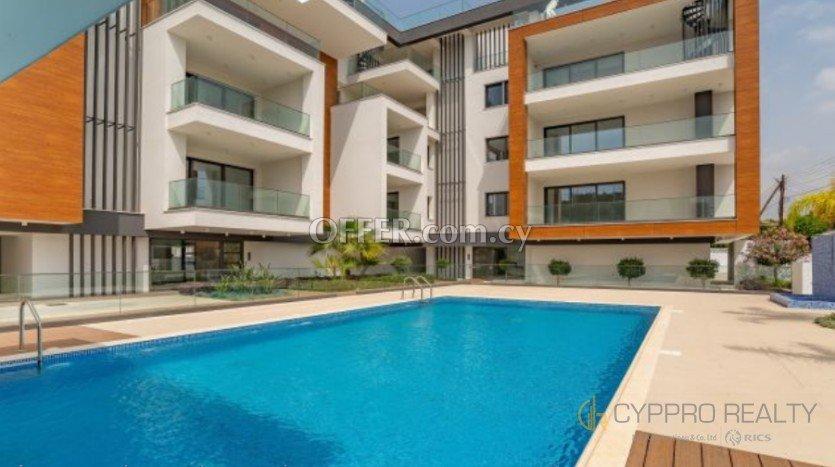 3 Bedroom Penthouse in Dasoudi Area: https://www.offer.com.cy/en/3-bedroom-penthouse-in-dasoudi-area/21-665600/ (www.offer.com.cy)
