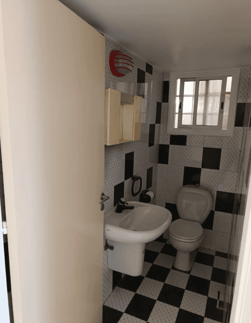 6-bedroom maisonette for sale: https://www.bazaraki.com/adv/5787059_6-bedroom-maisonette-for-sale (www.bazaraki.com)