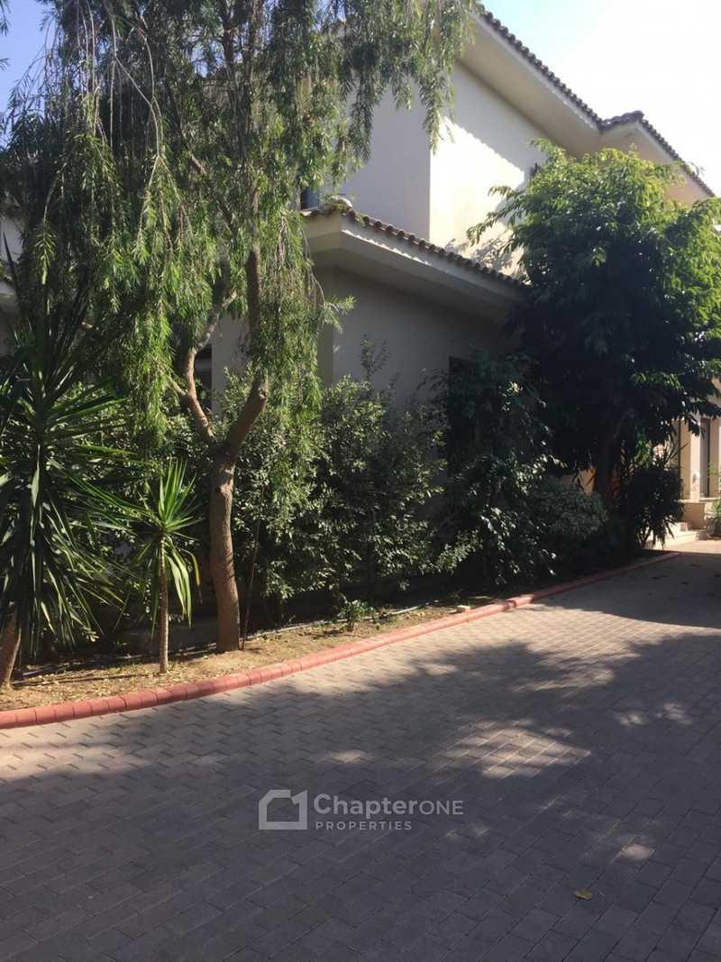 4-bedroom villa to rent: https://www.bazaraki.com/adv/5786597_4-bedroom-villa-to-rent (www.bazaraki.com)