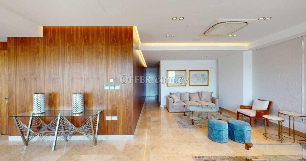 Apartment (Penthouse) in Moutagiaka Tourist Area, Limassol for Sale: https://www.offer.com.cy/en/apartment-penthouse-in-moutagiaka-tourist-area-limassol-for-sale/21-760839/ (www.offer.com.cy)