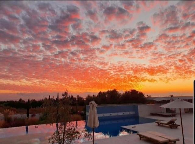 SEA VIEW TOWNHOUSE FOR RENT LONG TERM – JUST 5 MIN FROM PAPHOS CENTRAL!: https://www.facebook.com/marketplace/item/1600595913991272 (www.facebook.com)