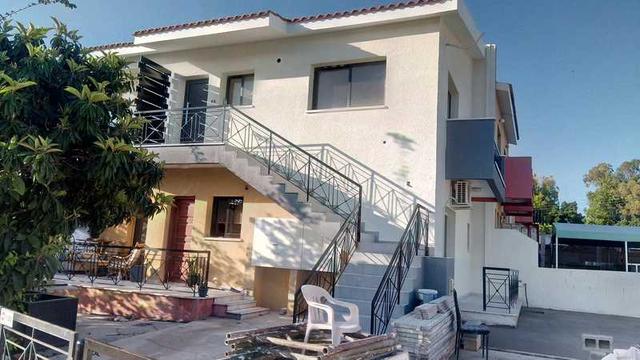 1-bedroom apartment to rent: https://www.bazaraki.com/adv/5794148_1-bedroom-apartment-to-rent (www.bazaraki.com)