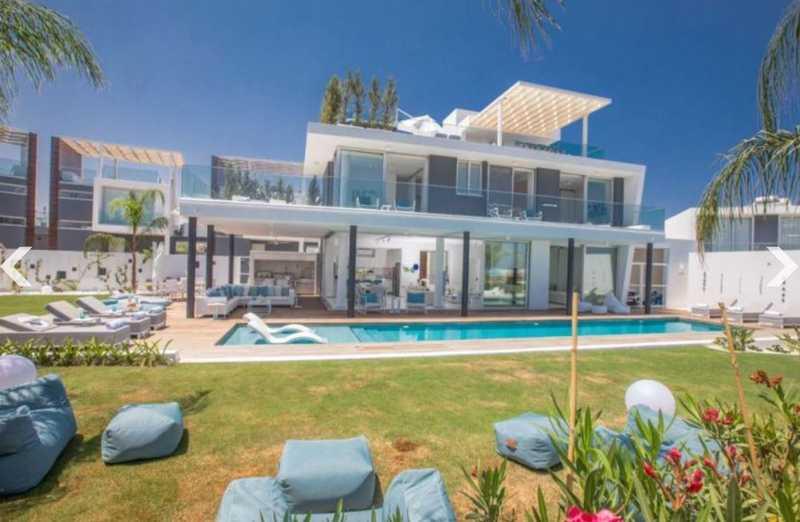 4 bedroom luxury villa in protaras: https://www.bazaraki.com/adv/5786543_4-bedroom-luxury-villa-in-protaras (www.bazaraki.com)