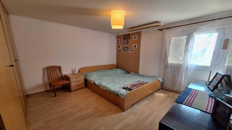 3-bedroom apartment for sale: https://www.bazaraki.com/adv/5797179_3-bedroom-apartment-for-sale (www.bazaraki.com)