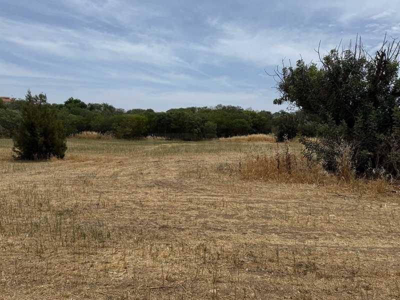 Residential land 2669 m²: https://www.bazaraki.com/adv/5796999_residential-land-2669-m2 (www.bazaraki.com)