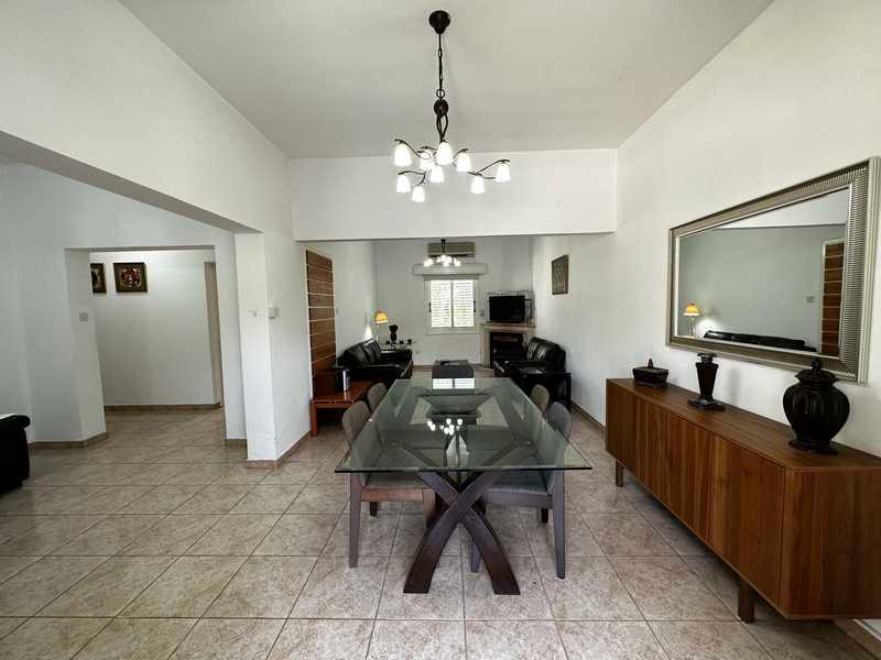 2-bedroom detached house to rent: https://www.bazaraki.com/adv/5791840_2-bedroom-detached-house-to-rent (www.bazaraki.com)